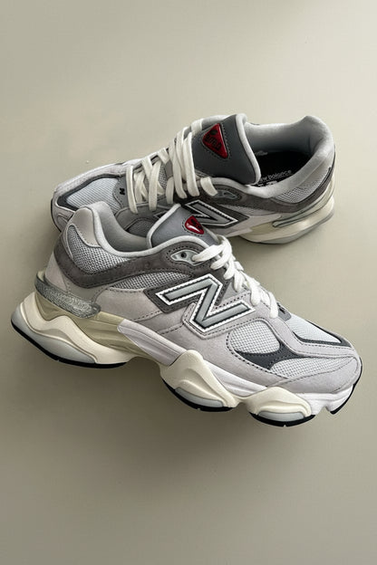 ניו באלנס 9060 - new balance 9060